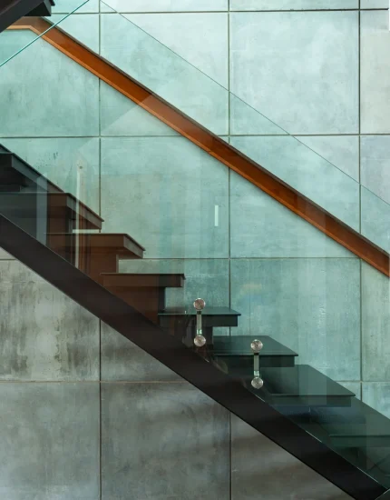 أفضل شركة زجاج سيكوريت ومرايا وأبواب ودرابزين زجاج في السعودية: 0599808883 أفضل شركة زجاج سيكوريت ومرايا وأبواب ودرابزين زجاج في السعودية: 0599808883